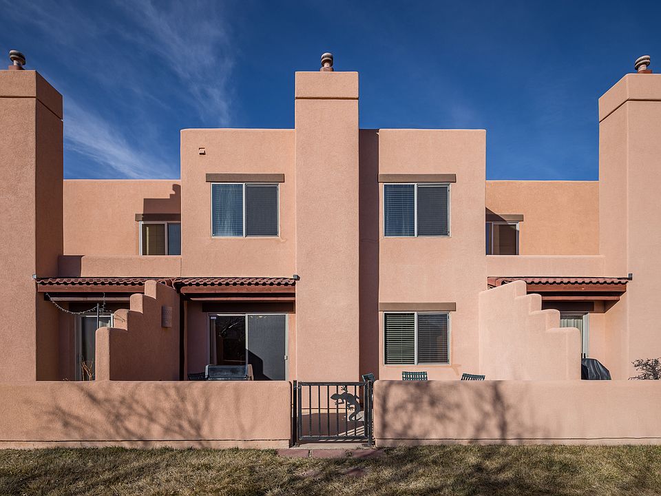 1st image of 3414 E La Camino Dr