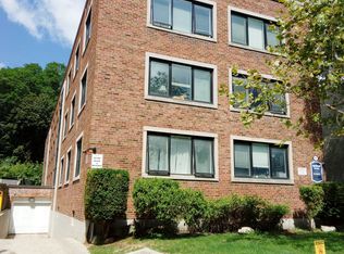 464 Summerhill Ave #11, Toronto, ON M4W2E4