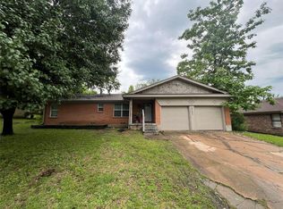 1217 Northwood Dr, Commerce, TX 75428