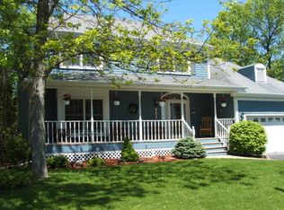 20 Meadowvale Rd, Plattsburgh, NY 12901