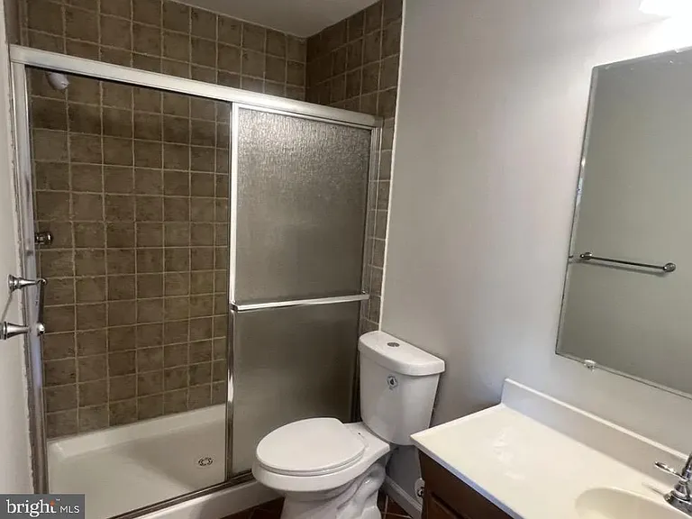 516 Meadow Hall Dr #D516 — Photo 10