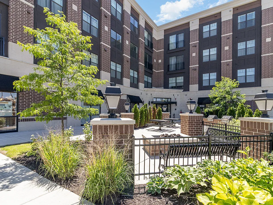 9610 N Centennial Dr #312