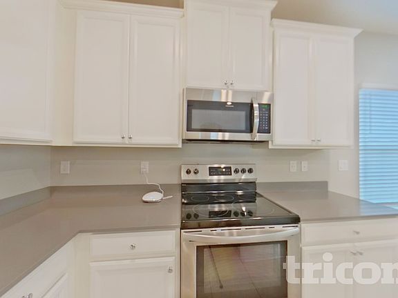 5th image of 10328 Pavnes Creek Dr