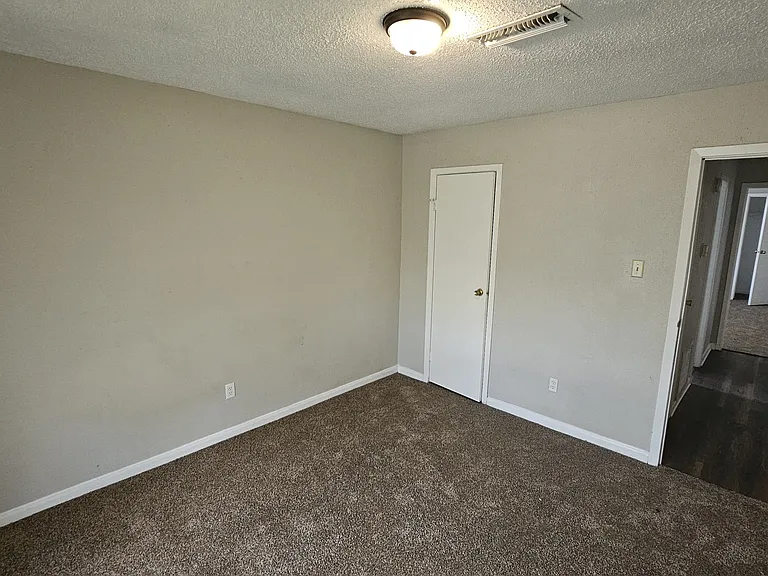 23915 Spring Fork Dr — Photo 15