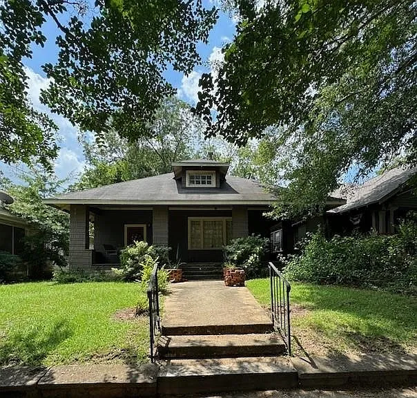 460 Clanton Ave #A — Photo 1