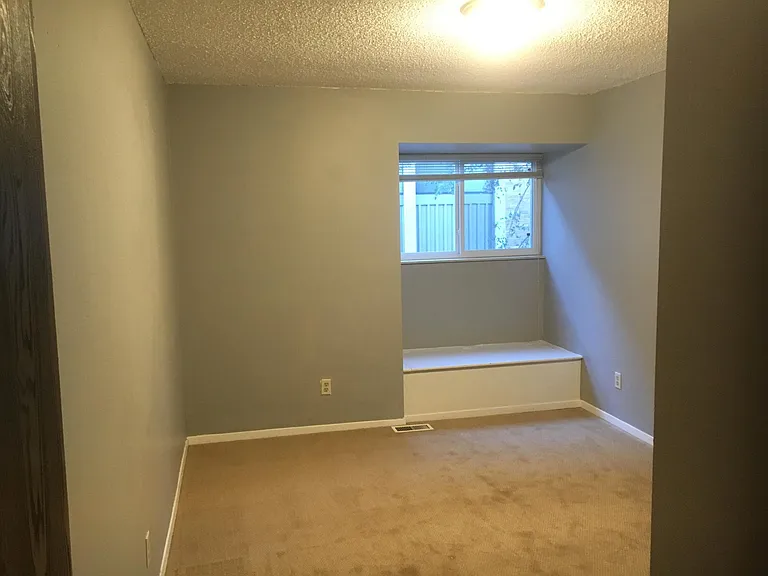 1110 Holli Springs Ln #B — Photo 9