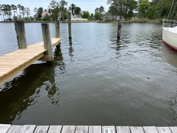 415 Whittaker Point Road #W8, Oriental, NC 28571