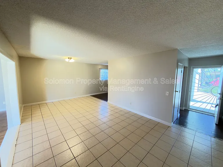 4078 Marvin St — Photo 7