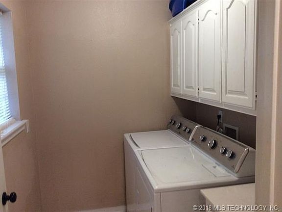 5th image of 118 N 2nd St