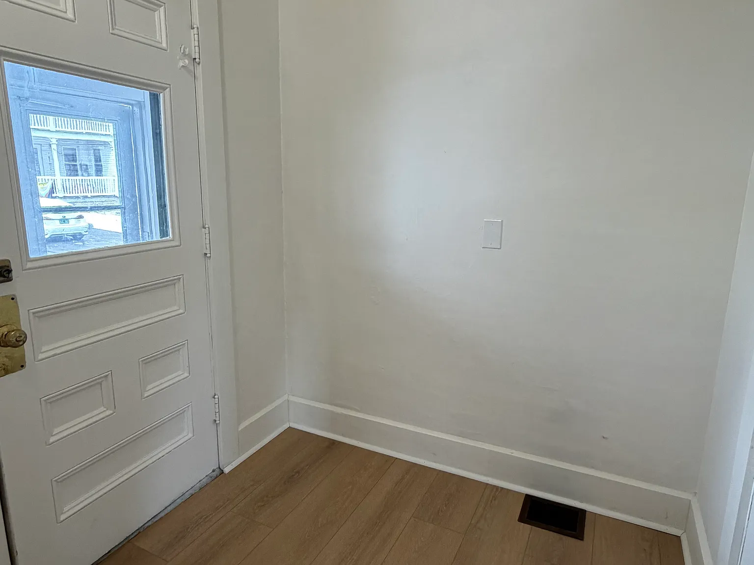78 Central Street — Photo 4