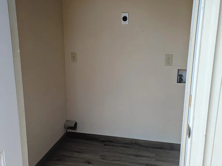 325 Arrowhead Dr #325 — Photo 15
