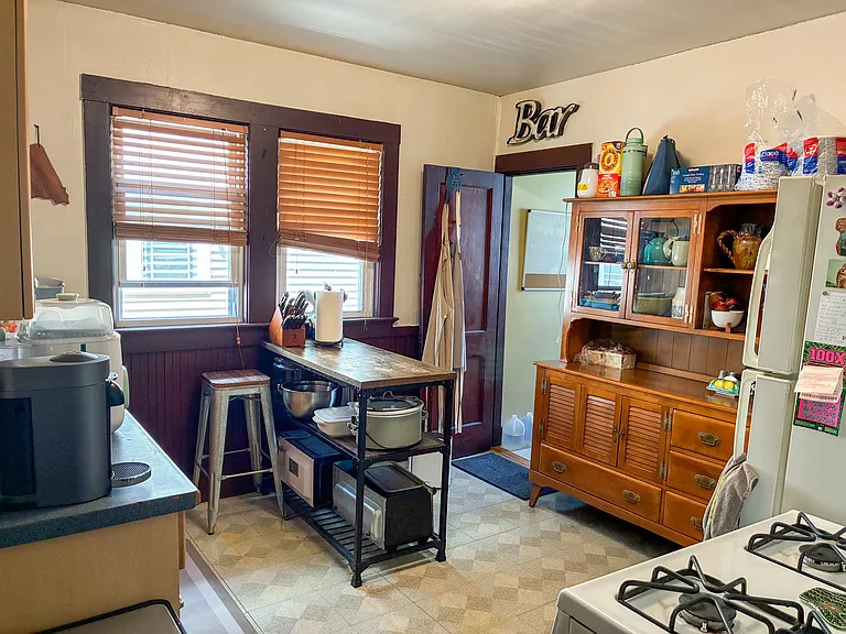52 Bower St #1 — Photo 5
