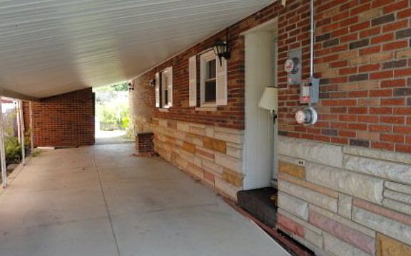 2nd image of 1728 W 4th Ave