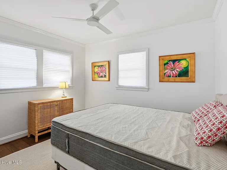 105 Bunn Ave — Photo 22