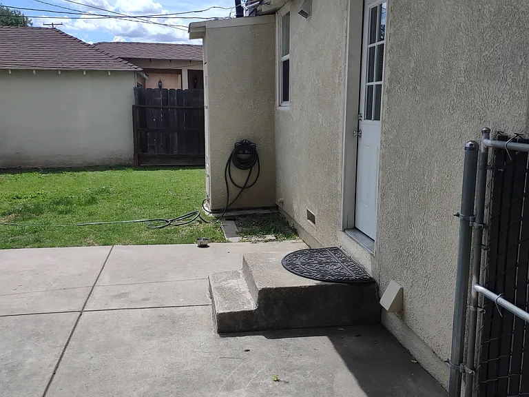 1460 Oxford Way — Photo 61