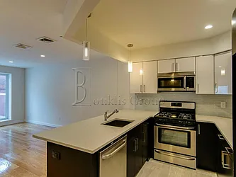 Rented by Bouklis Group