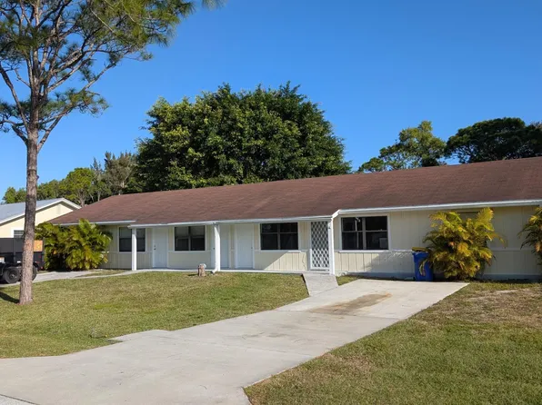 3741 SE Dixie Ross Street, Stuart, FL 34997