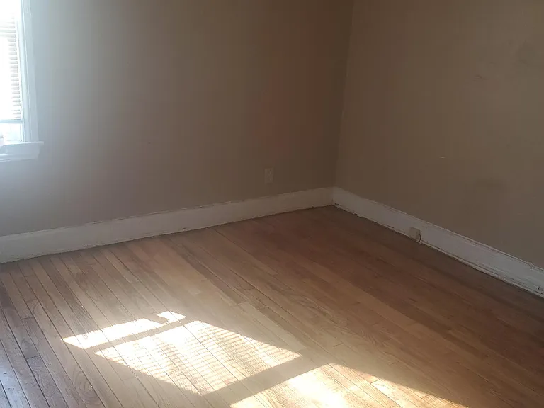 17147 Monica St #2-1 — Photo 28