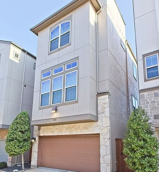 5319 Holland Ave — Photo 10