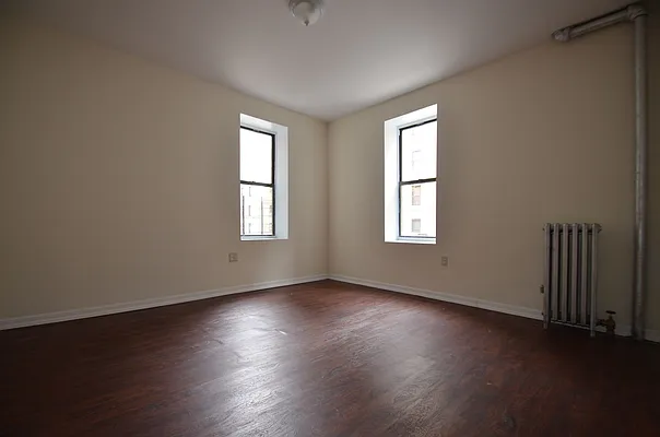 Rented by CITY SKYLINE REALTY INC | media 6