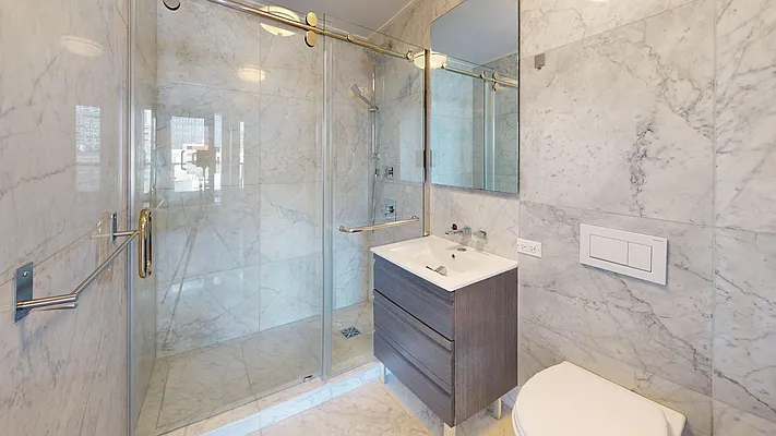 Rented by Bond New York | media 49