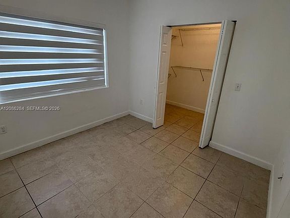 5th image of 412 SW 10th Ave APT 4