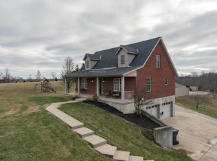 420 Fairview Rd, Williamstown, KY 41097