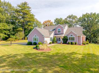 25 Alison Ct, Kingston, NY 12401