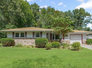 9835 E 1610 North Rd, Oakwood, IL 61858