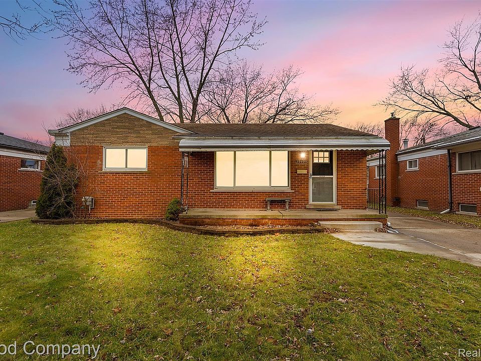 1st image of 29495 Milton Ave