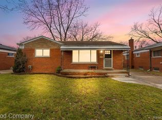 29495 Milton Ave, Madison Heights, MI 48071