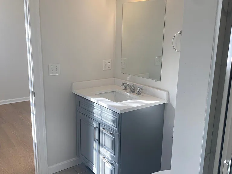 81 Diamond St #2 — Photo 8