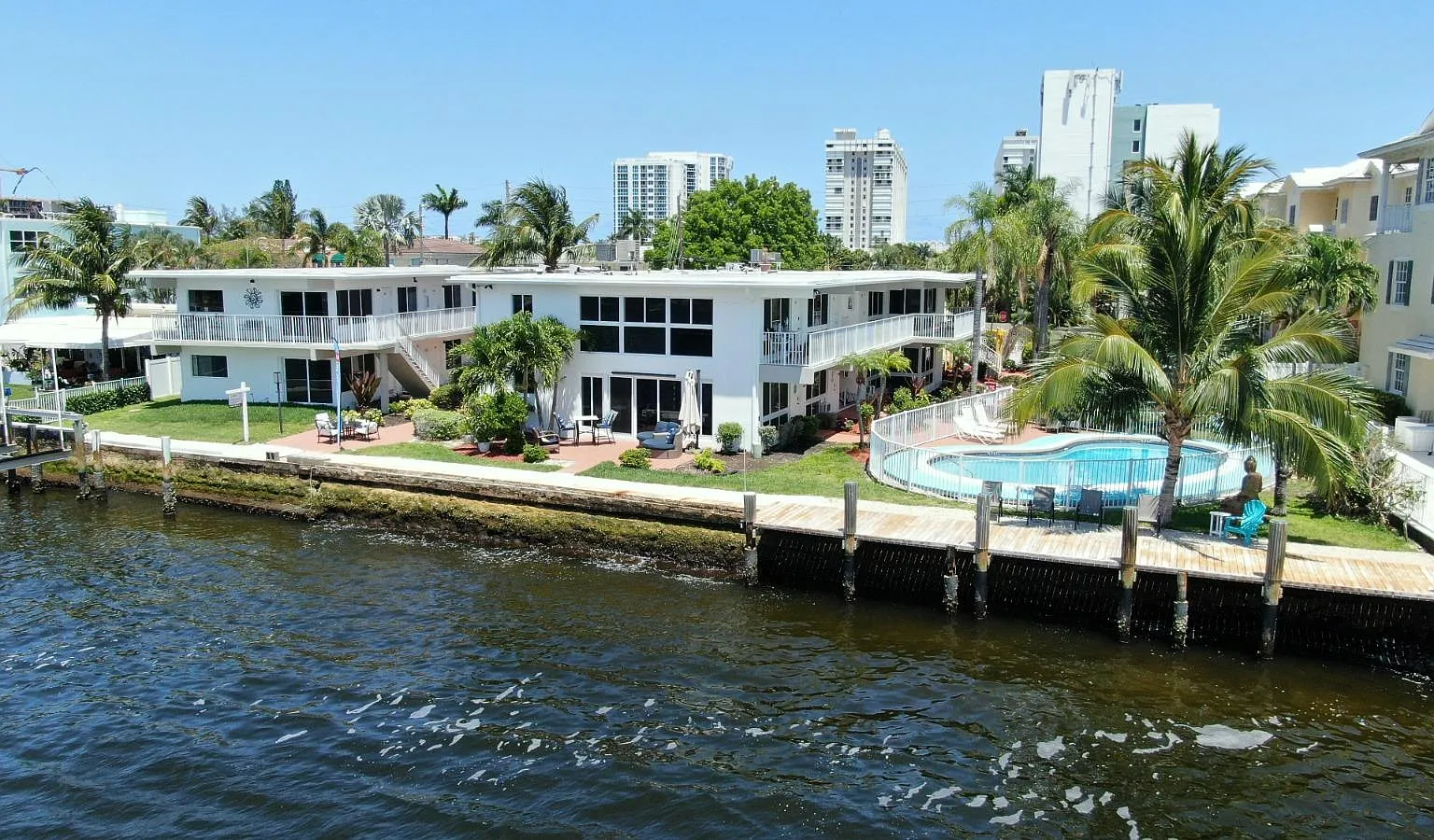 1001 S Riverside Dr - 10-203 — Photo 1