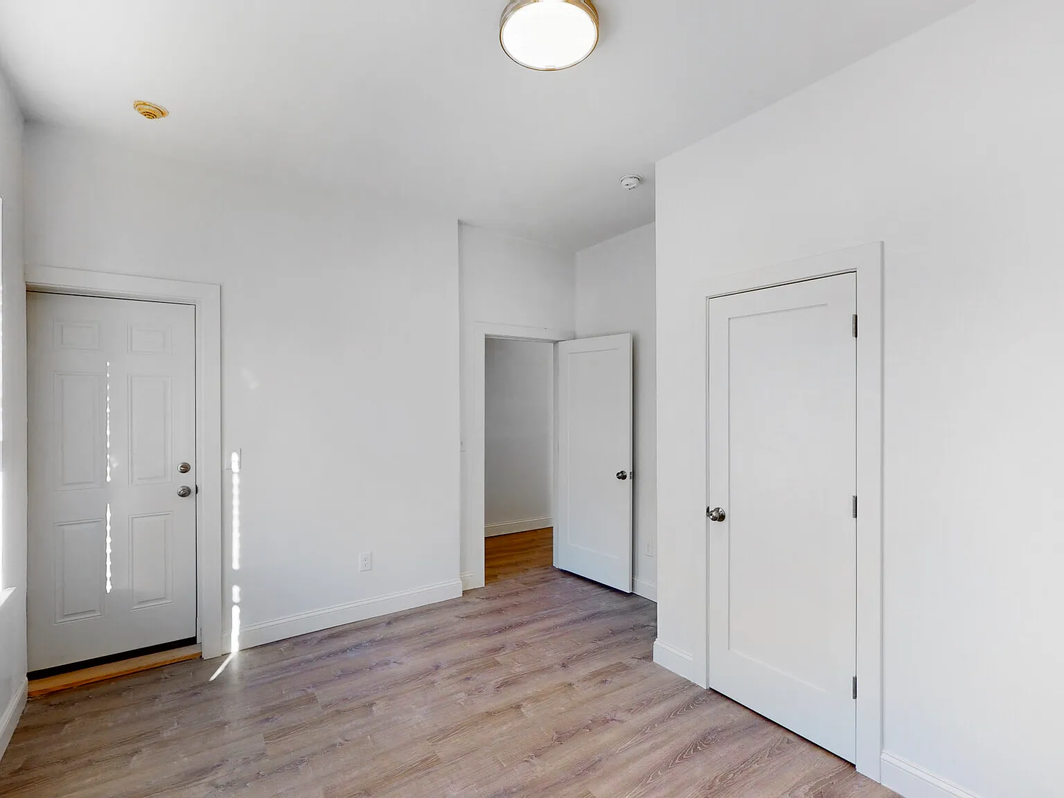 299 Dudley Street — Photo 4