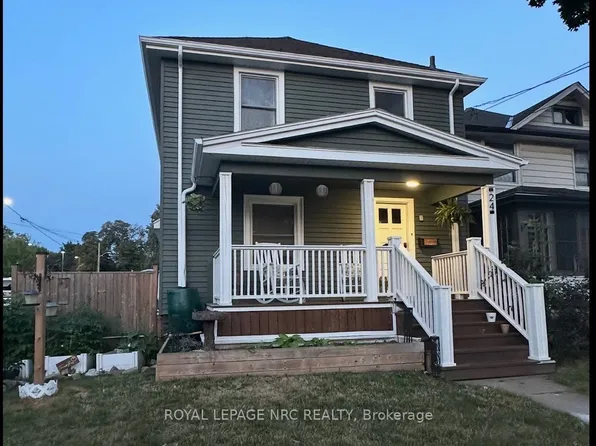 24 Fitzgerald St, Saint Catharines, ON L2R 4B3