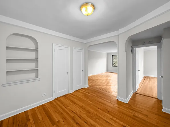 1685 East 5th Street image 1 of 10