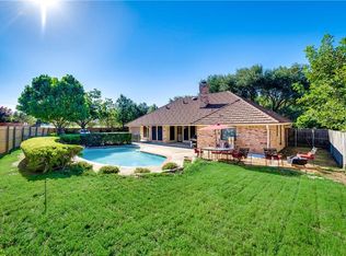 503 Estate Dr, Grand Prairie, TX 75052
