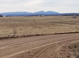 18 Broadmoor Rd, Moriarty, NM 87035