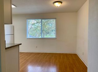 1905 E Mill Plain Blvd #D, Vancouver, WA 98661
