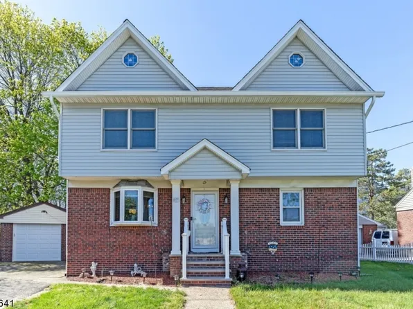 9 Fairfield Dr, Rochelle Park Twp., NJ 07662