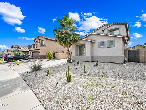 3rd image of 3447 W South Butte Rd