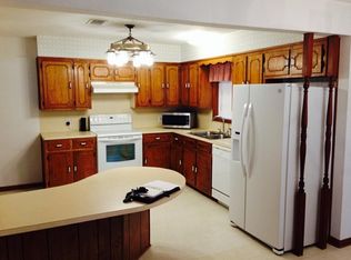1404 Avenue E, Nederland, TX 77627