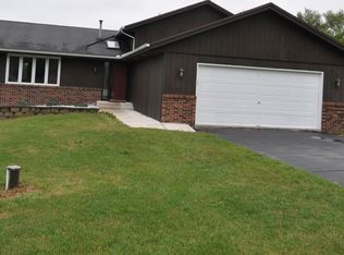 11518 Saladino Ct, Roscoe, IL 61073
