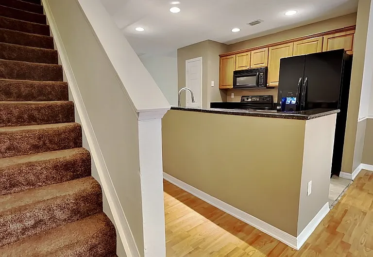 5236 Hampton Beach Pl — Photo 5