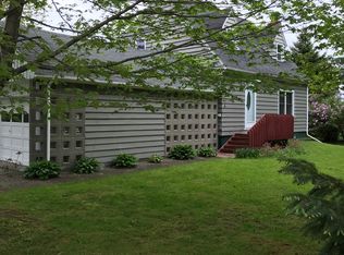 8350 Oswego Rd, Liverpool, NY 13090