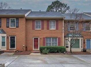 1993 Raleigh Tavern Dr, Roswell, GA 30076