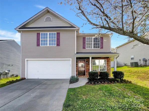 726 Overlook Rd, Lowell, NC 28098