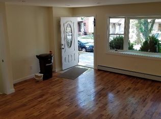 24013 141st Ave #1, Rosedale, NY 11422