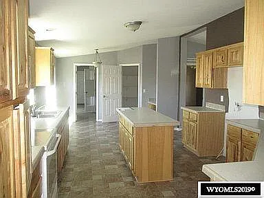 40 W 4th South St — Photo 9