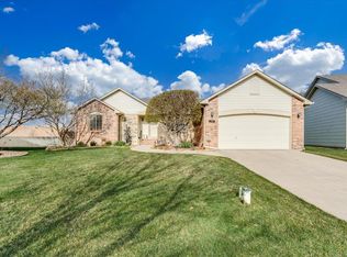 249 S Maple Dunes Ct, Wichita, KS 67235